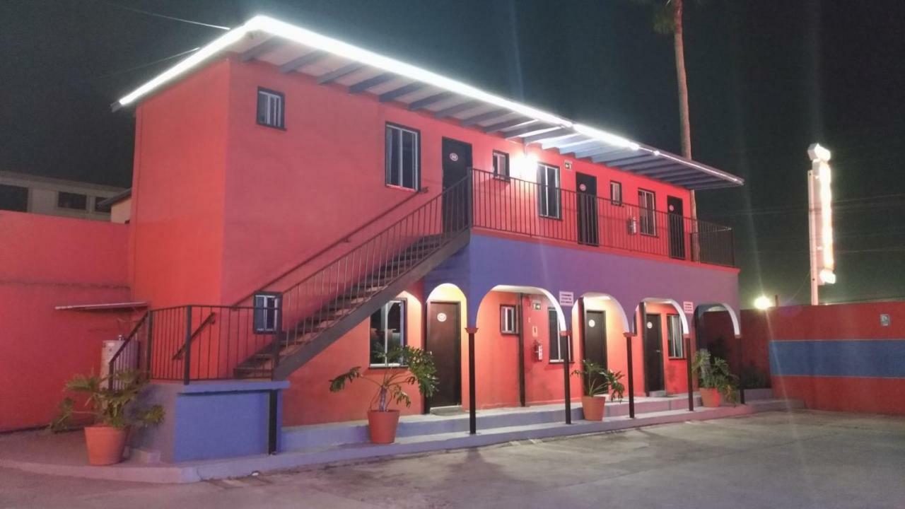 Motel Agora Ensenada Eksteriør billede