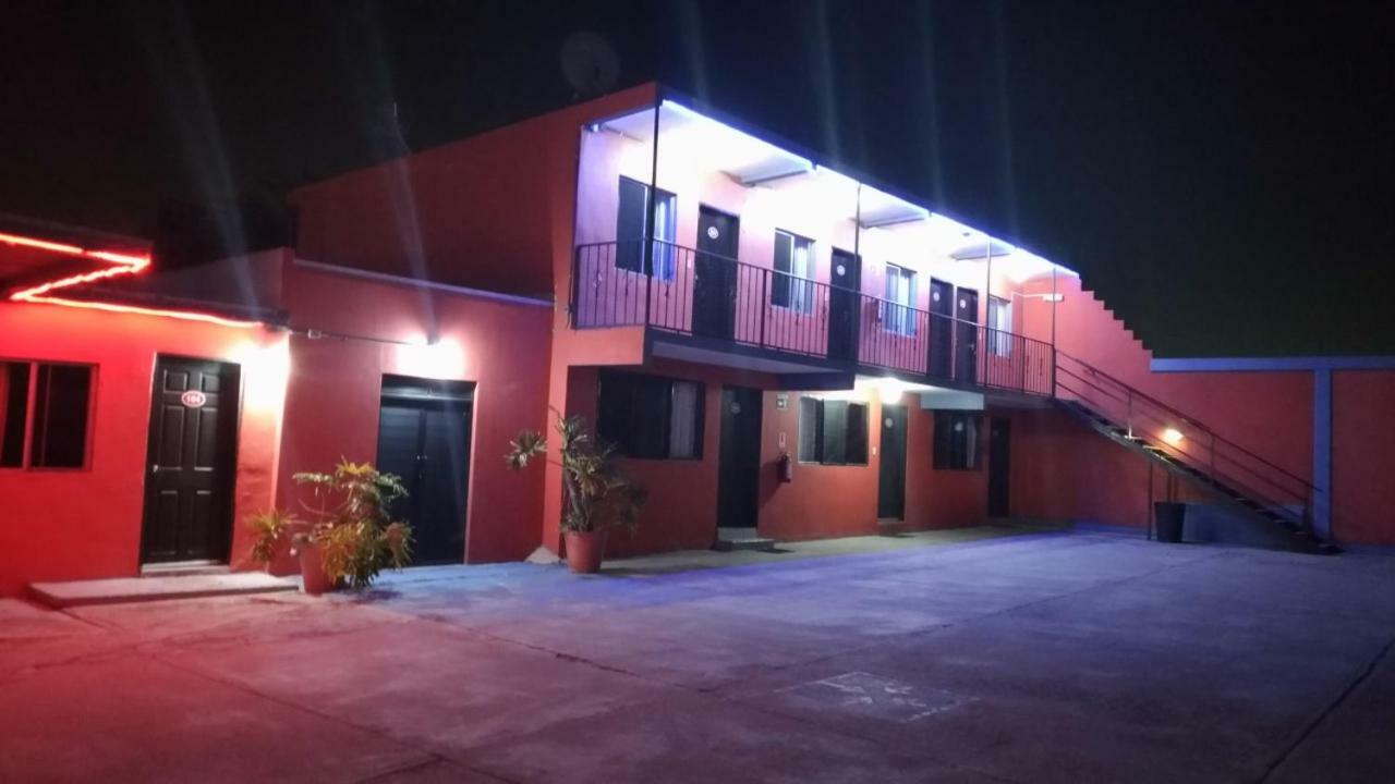 Motel Agora Ensenada Eksteriør billede